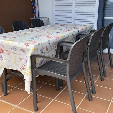 Hébergement de vacances Peni 168a - Belle Maison Avec Piscine *