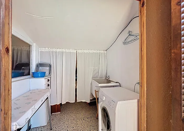 Holiday home Peni 168a - Belle Maison Avec Piscine Empuriabrava