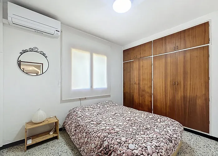 Peni 168a - Belle Maison Avec Piscine Empuriabrava