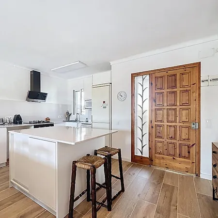 Nyaraló Peni 168a - Belle Maison Avec Piscine *