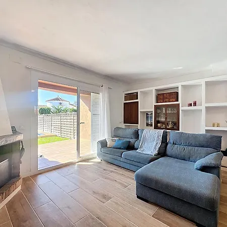 Peni 168a - Belle Maison Avec Piscine Nyaraló