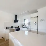 Peni 168a - Belle Maison Avec Piscine